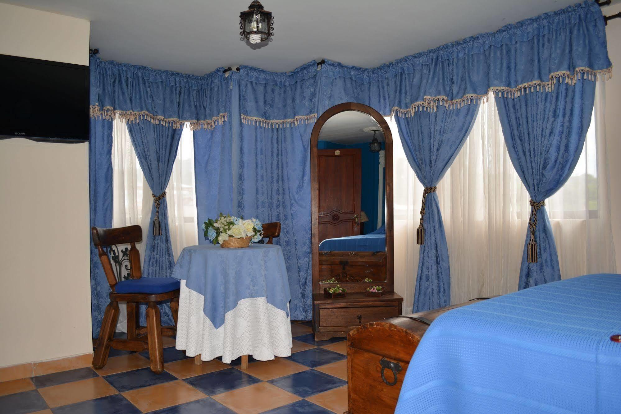 Hotel Casa Colonial Santa Rosa De Cabal Exterior foto